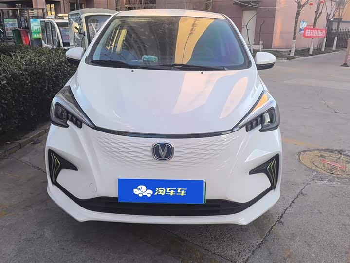 Фото 2 - Changan BenBen E-Star