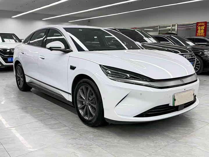 Фото 3 - BYD Qin L