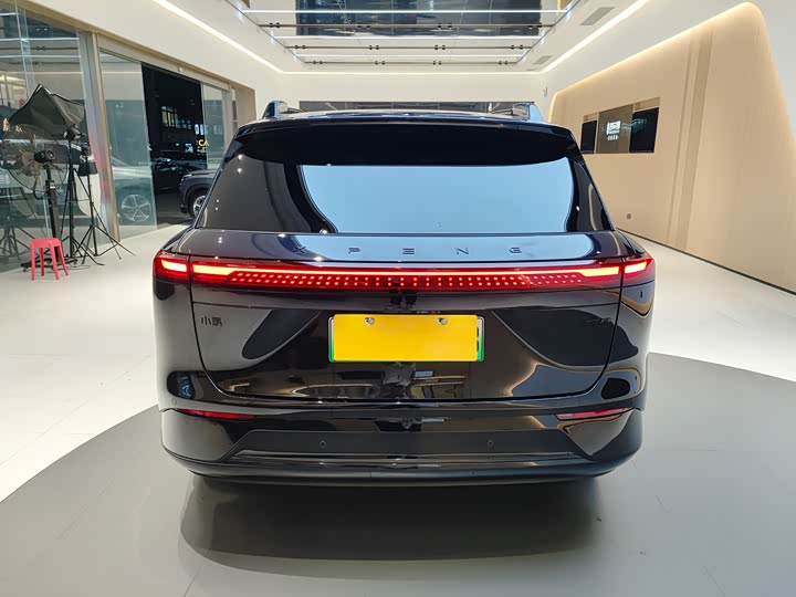 Фото 6 - XPeng G9