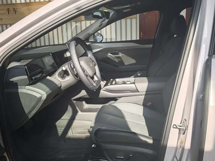 Фото 4 - BYD Qin L