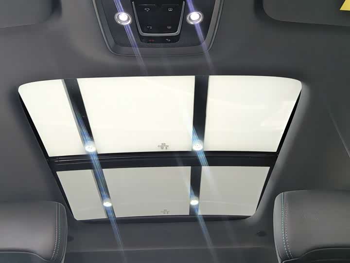 Фото 8 - BYD Qin L