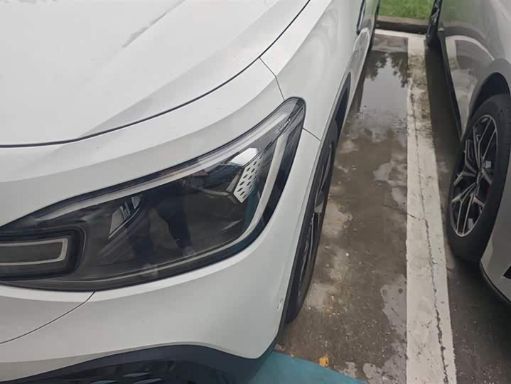 Фото 5 - Volkswagen ID.6 Crozz