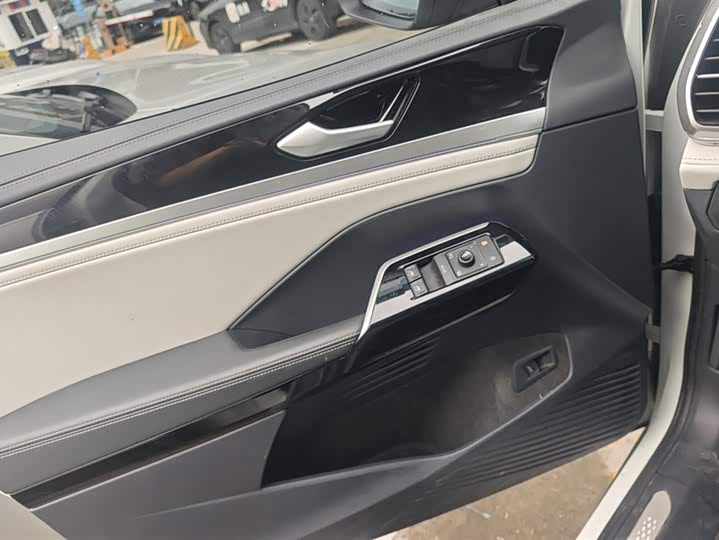 Фото 7 - Volkswagen ID.6 Crozz