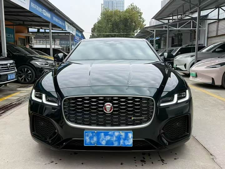 Фото 3 - Jaguar XF L