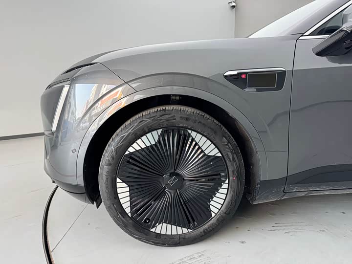 Фото 8 - Avatr 11