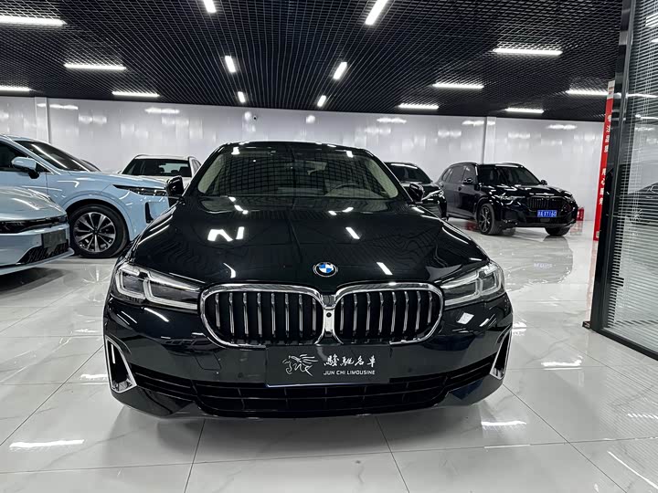 Фото 2 - BMW 5 Series