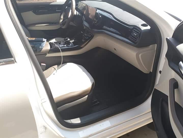 Фото 8 - BYD Qin Plus