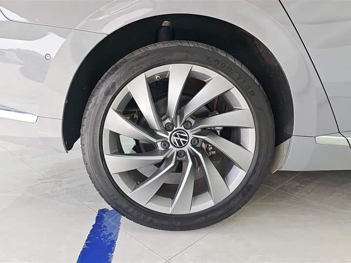 Фото 6 - Volkswagen CC