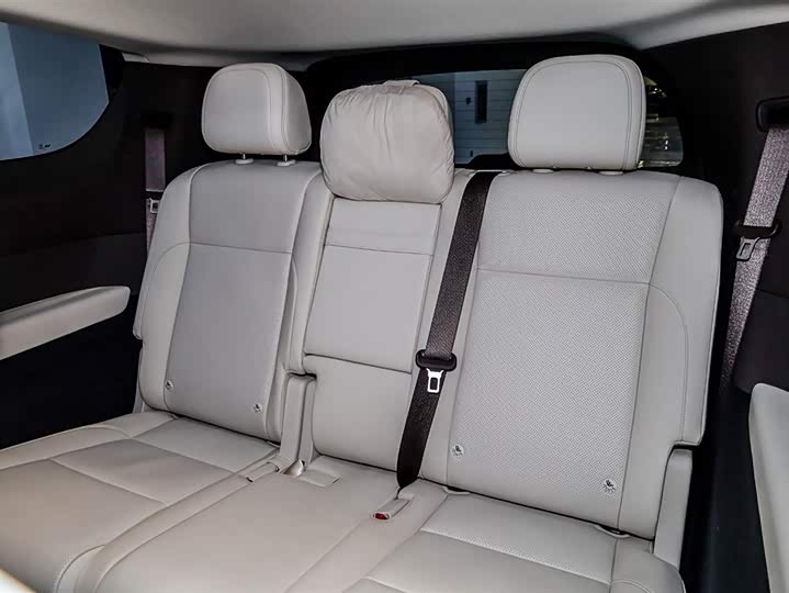 Фото 8 - LiXiang Mega