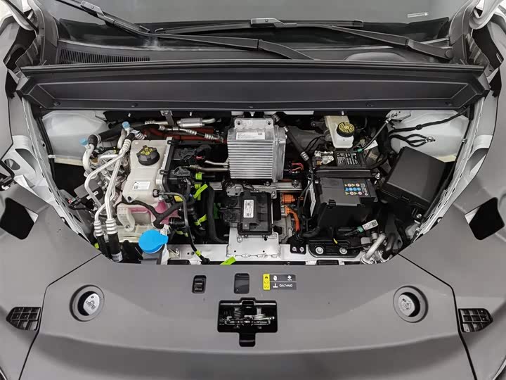 Фото 6 - Toyota bZ3X