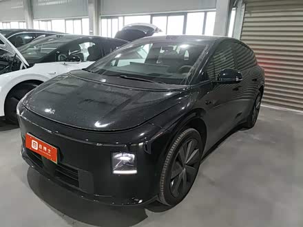 Фото 1 - LiXiang i6