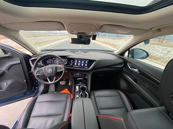 Фото 8 - Buick Envision Plus