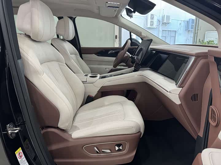 Фото 9 - BYD Xia