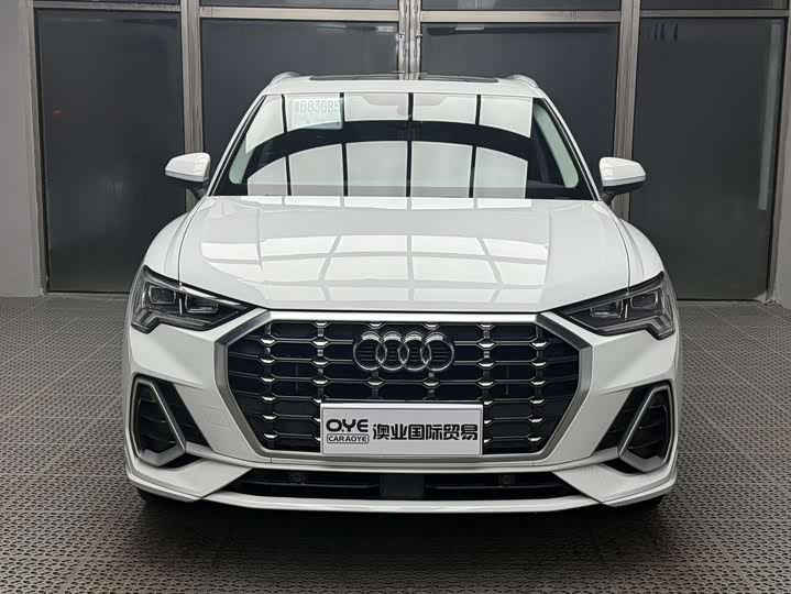 Фото 2 - Audi Q3