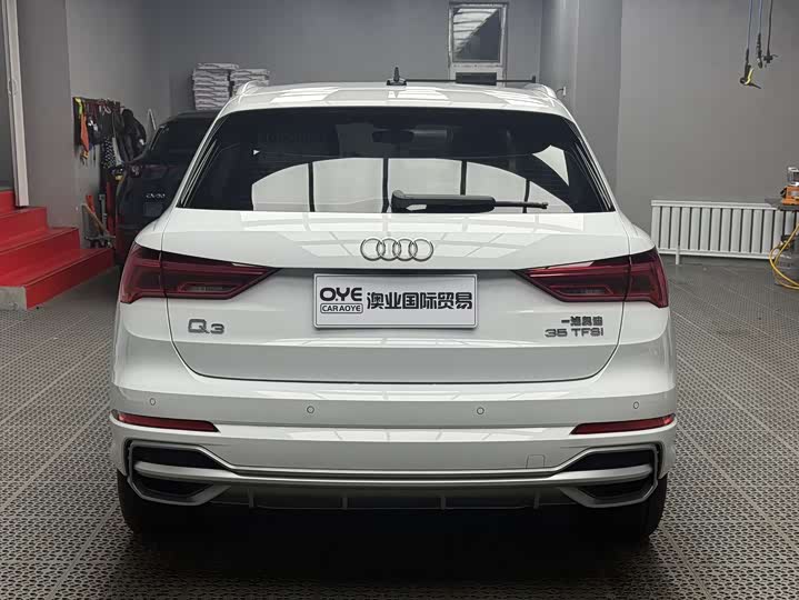 Фото 5 - Audi Q3