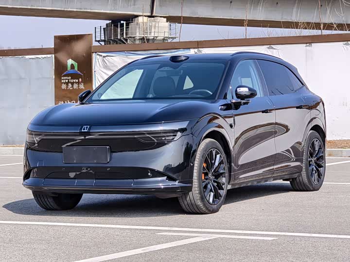 Фото 1 - Zeekr 7X