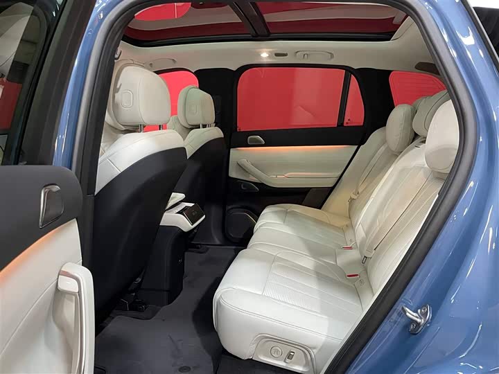 Фото 6 - Nio ES7