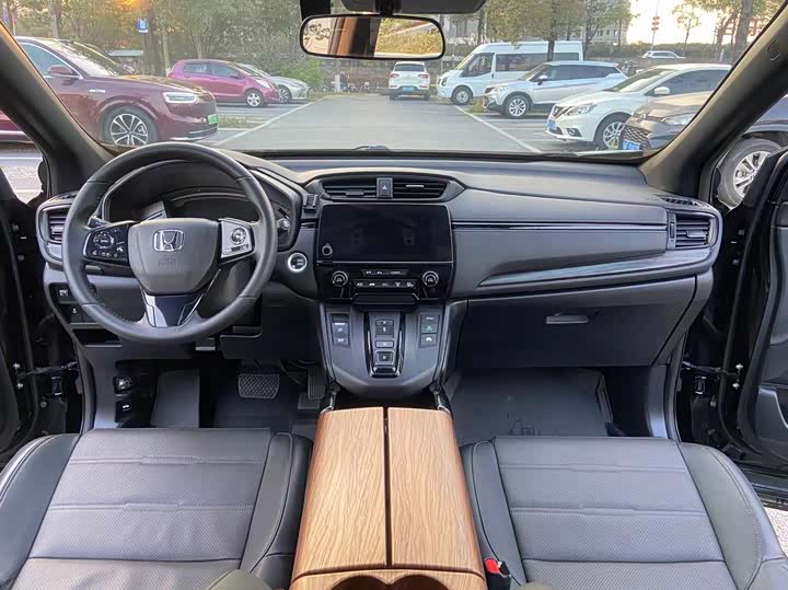 Фото 7 - Honda CR-V