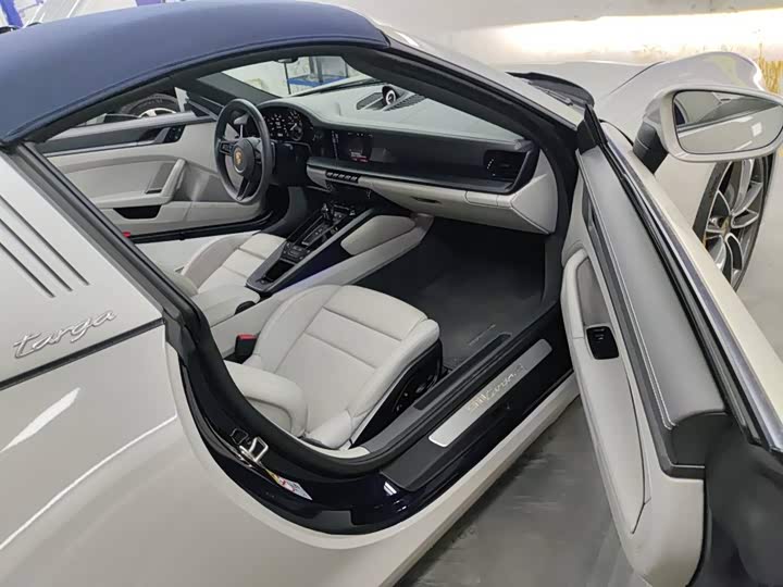 Фото 9 - Porsche 911