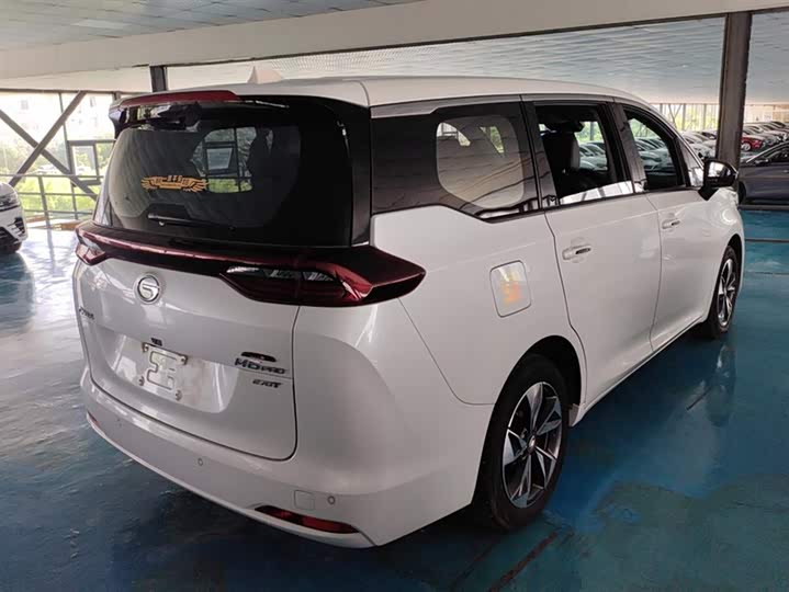 Фото 3 - GAC Trumpchi M6