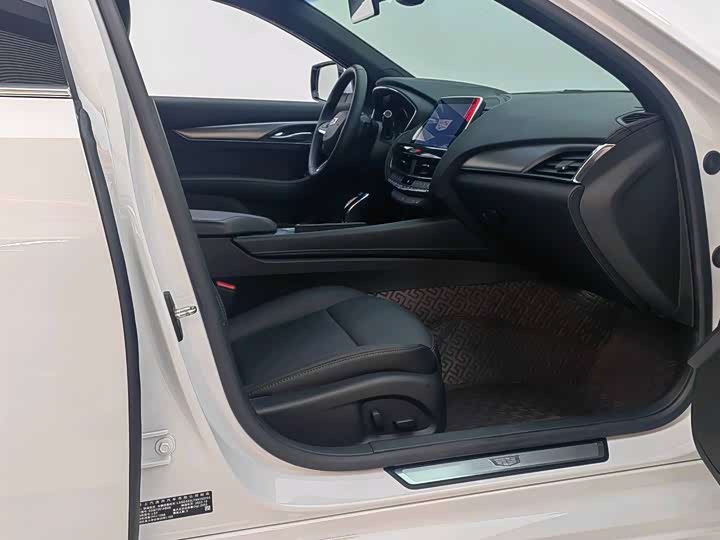 Photo 6 - Cadillac CT5