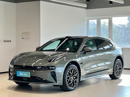 Фото 1 - Zeekr 001