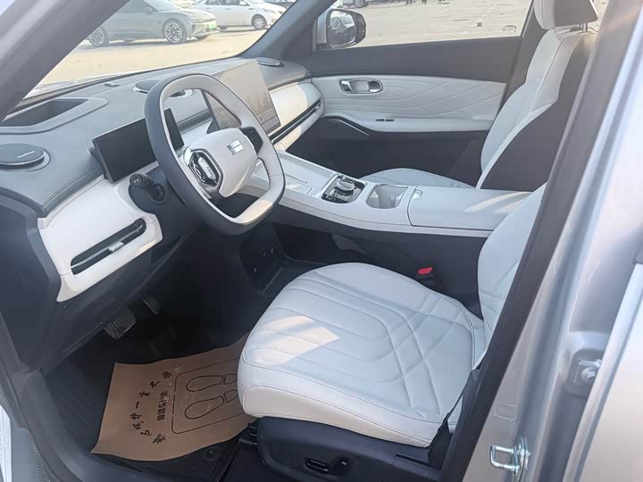 Фото 4 - Geely Galaxy Starship 7