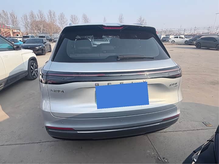 Фото 8 - Geely Galaxy Starship 7