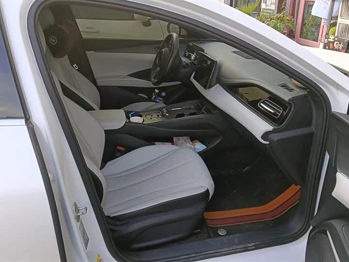 Фото 8 - BYD Seal 06 Hybrid/EV