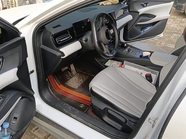 Фото 9 - BYD Seal 06 Hybrid/EV