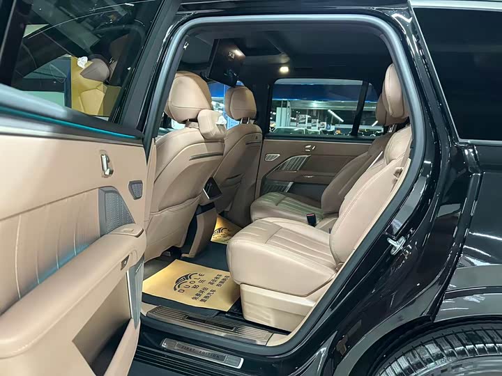 Фото 6 - Nio Onvo L90