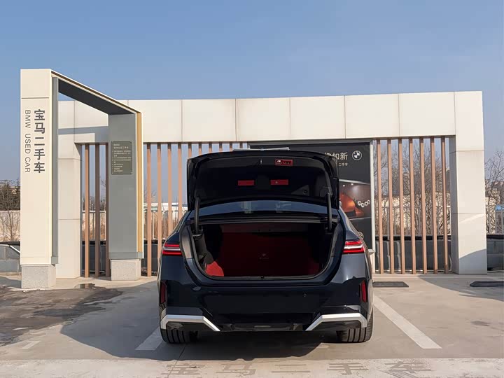 Фото 6 - BMW 5 Series