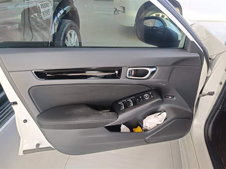 Фото 7 - Honda Civic