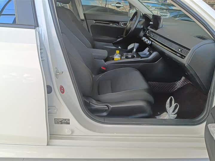 Фото 8 - Honda Civic