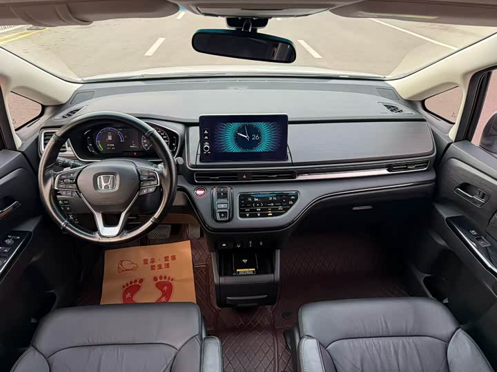 Фото 5 - Honda Elysion