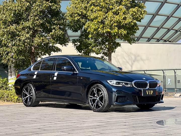 Фото 3 - BMW 3 Series