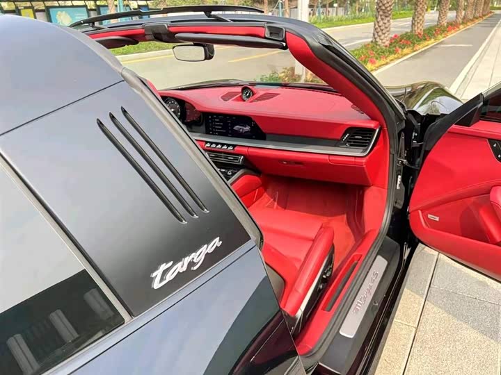 Фото 6 - Porsche 911