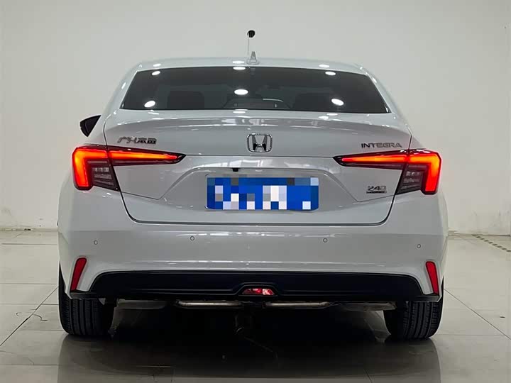 Фото 8 - Honda Integra