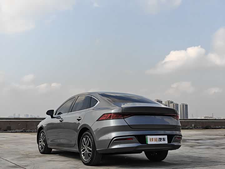 Фото 8 - BYD Qin Plus