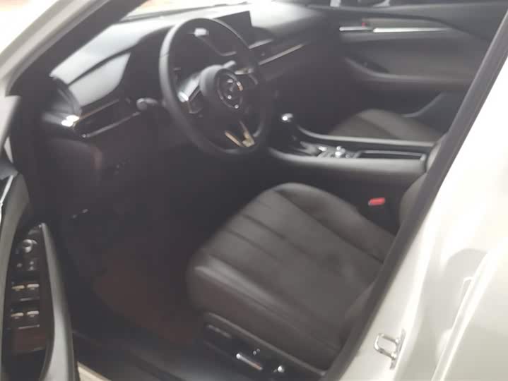 Фото 9 - Mazda Atenza