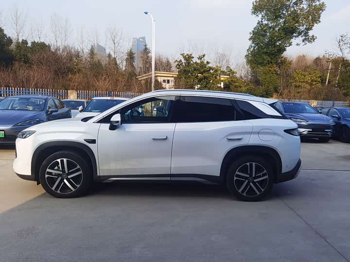 Фото 3 - BYD Song L DM-i Hybrid