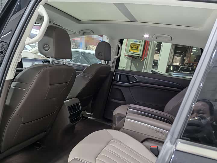 Фото 8 - Volkswagen Viloran