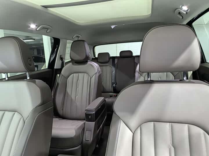 Фото 9 - Volkswagen Viloran