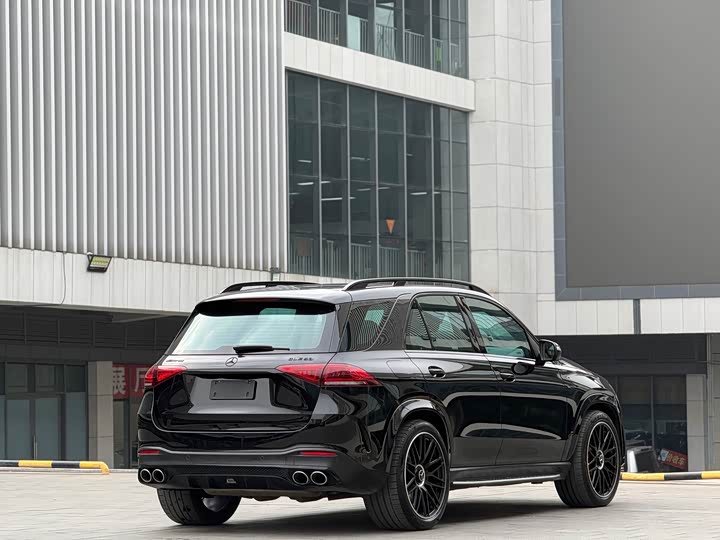 Фото 7 - Mercedes-Benz GLE-Class AMG