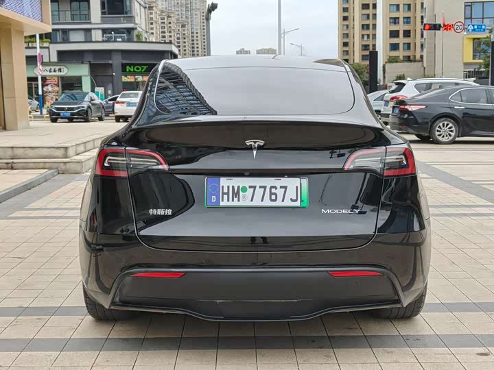 Фото 7 - Tesla Model Y