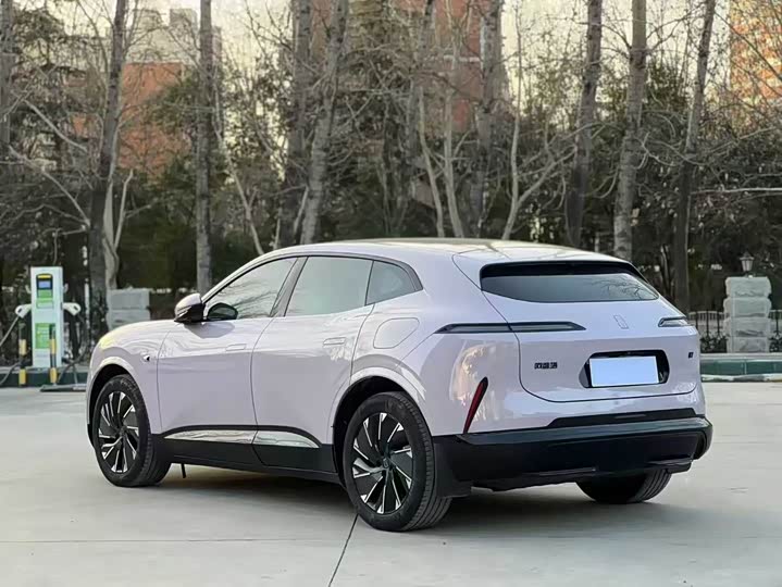 Фото 9 - Avatr 07