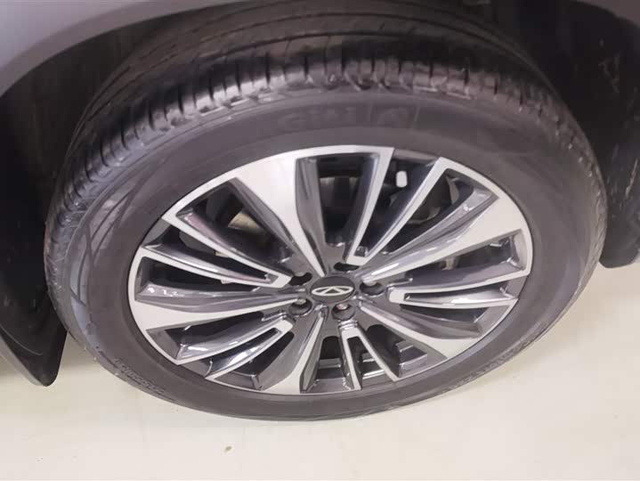 Фото 6 - Chery Tiggo 8 Plus