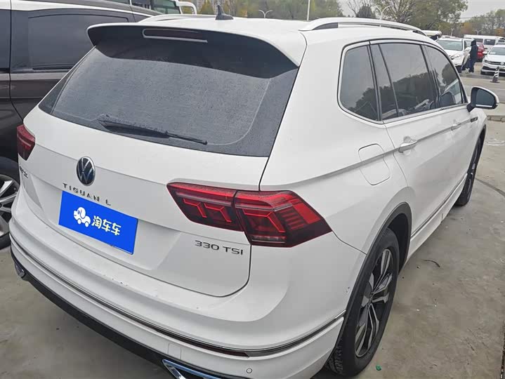 Фото 3 - Volkswagen Tiguan L Pro