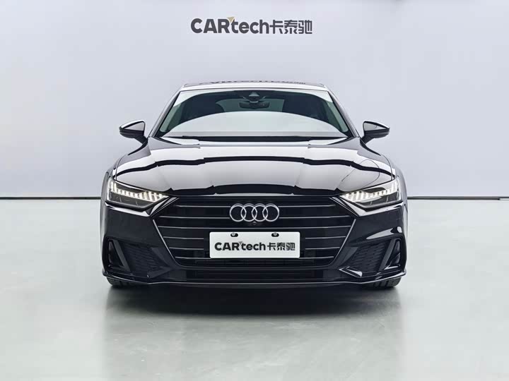 Фото 2 - Audi A7