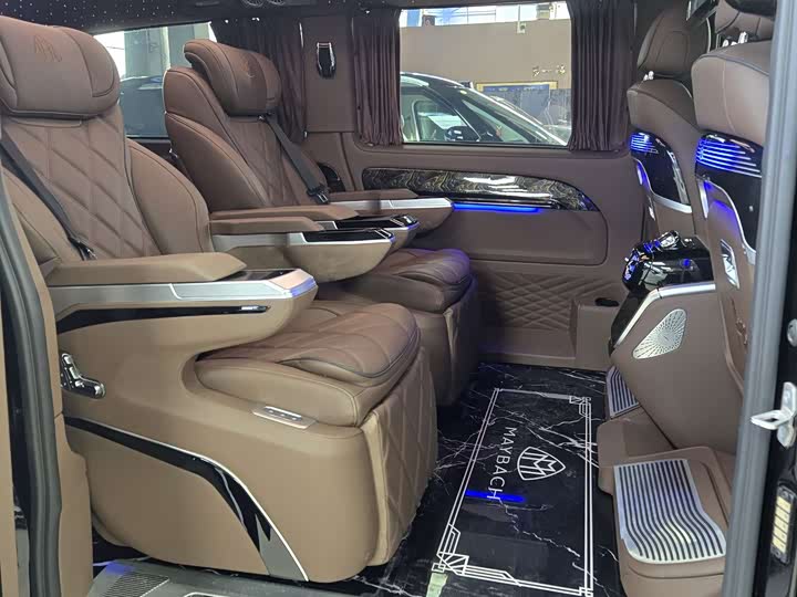 Фото 6 - Mercedes-Benz Vito